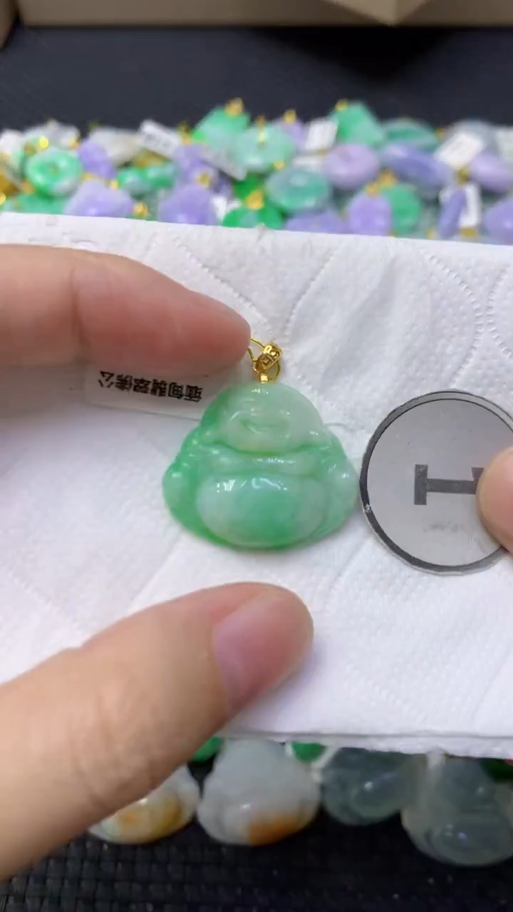 颈饰未镶嵌翡翠天然缅甸翡翠A货