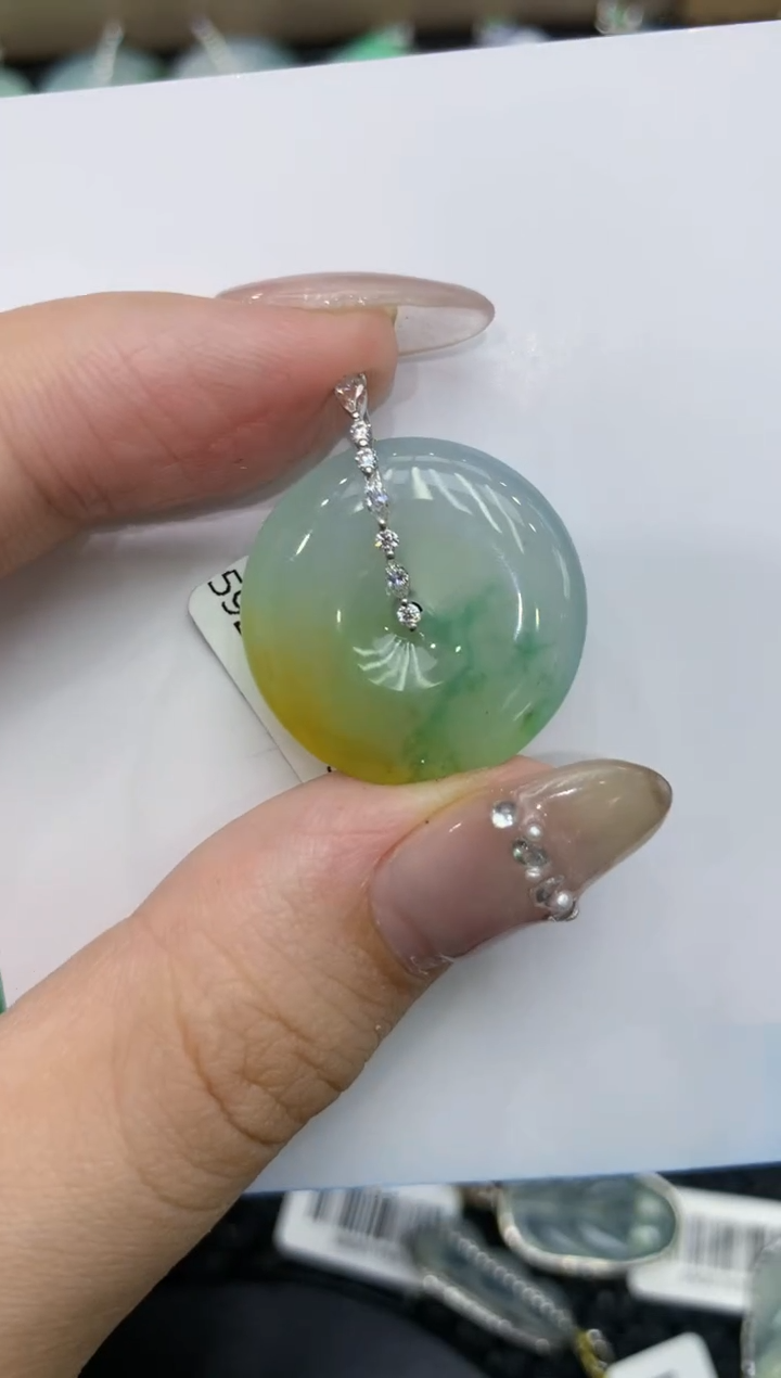 【闪购商品】翡翠颈饰18K金镶嵌222222222