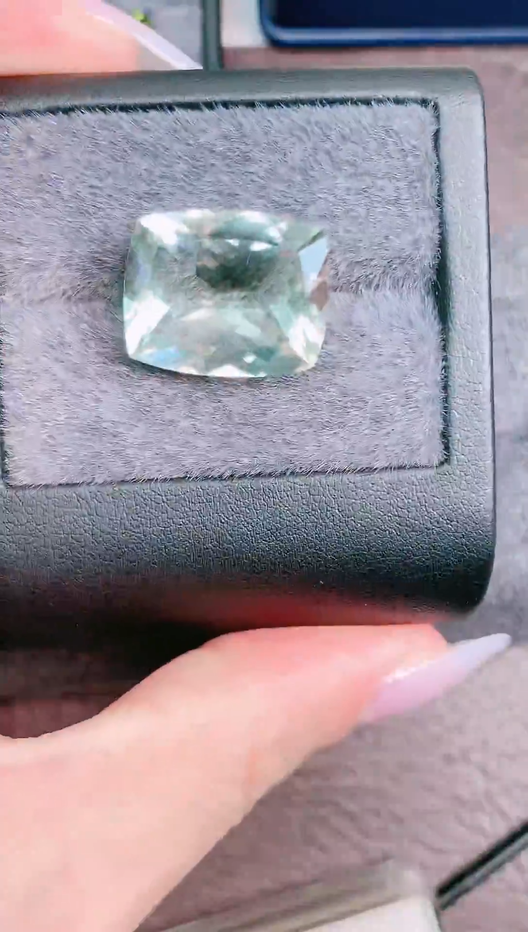 未镶嵌珠宝半成品绿水晶17.36ct