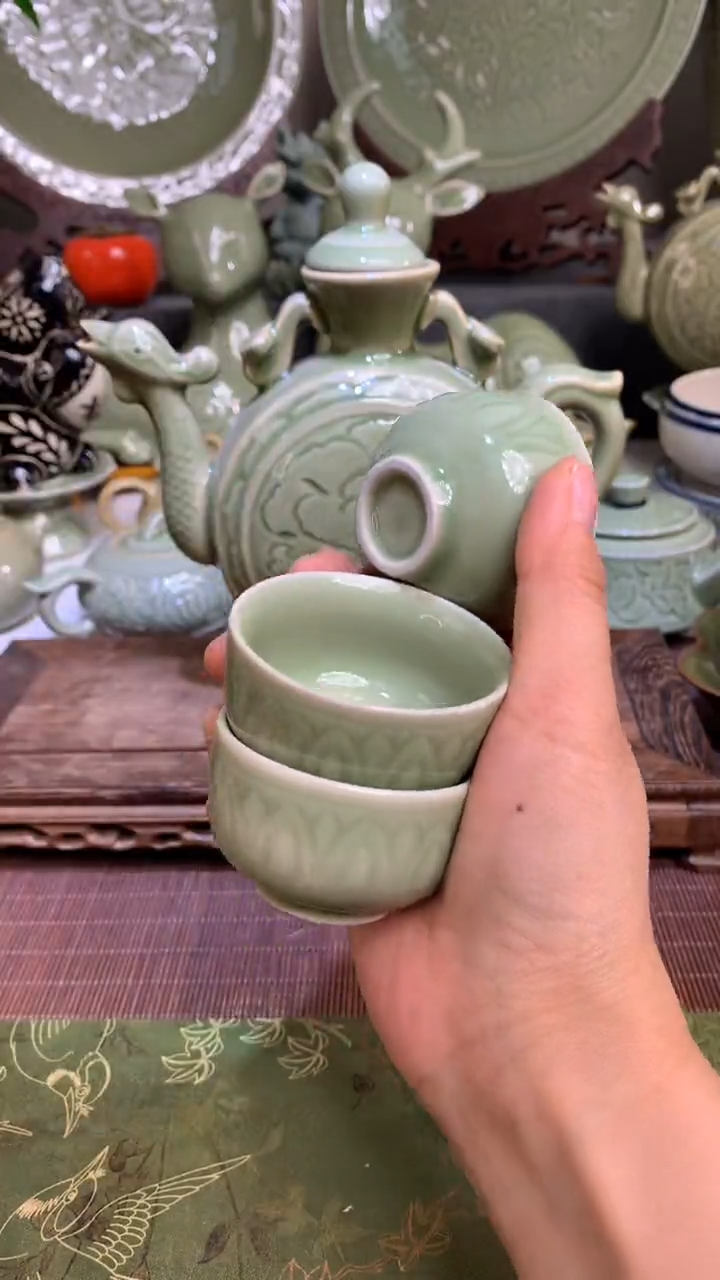 耀州窑瑕品小口失圆青瓷莲瓣小茶杯四只