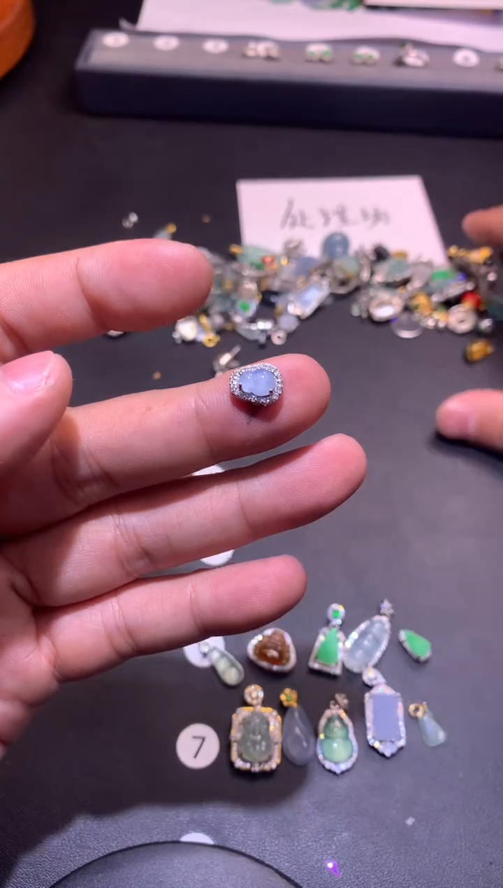 【闪购商品】翡翠吊坠(不含链)银S925镶嵌1