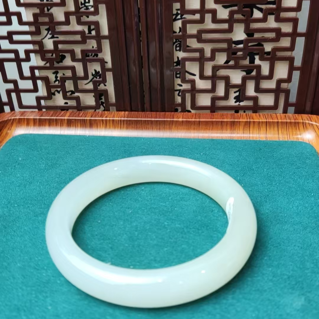 和田玉---野牛沟手镯0531