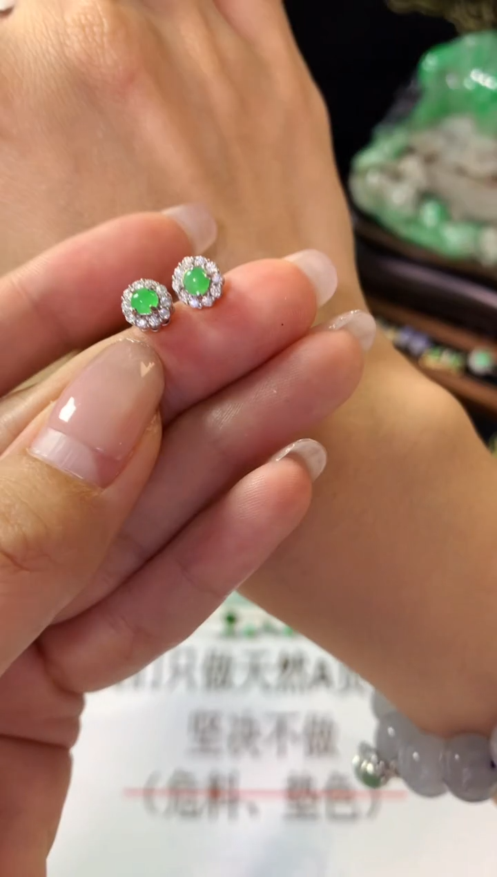 银S925镶嵌翡翠耳饰翡翠