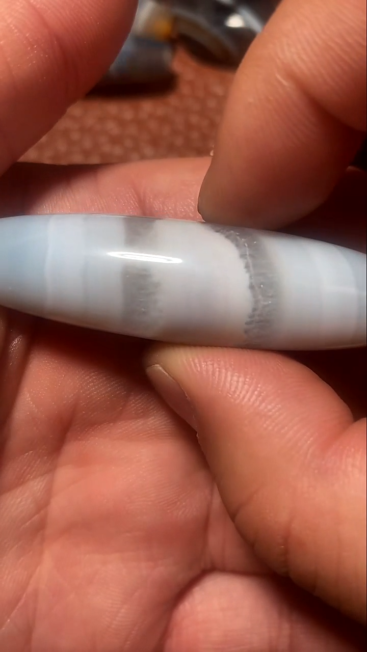 未镶嵌颈饰玛瑙/玉髓缠丝吊坠（多样性发货，发其一）