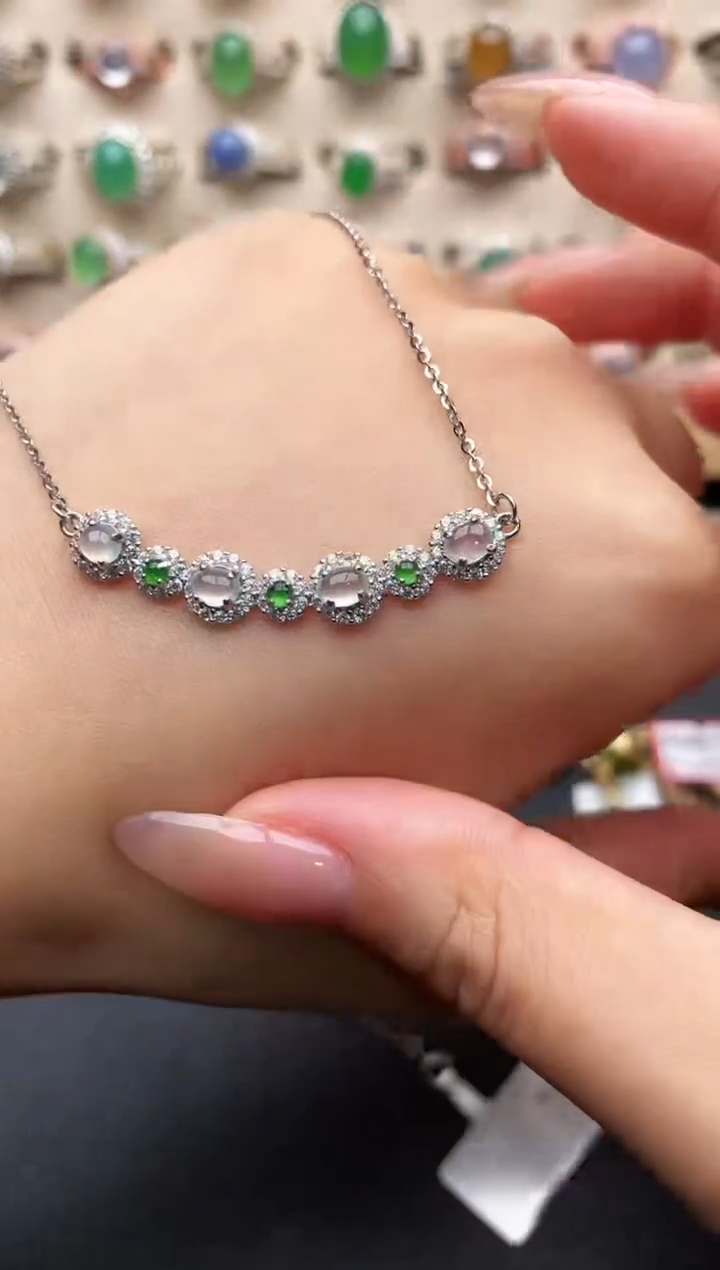 未镶嵌戒指翡翠一物一证一礼盒