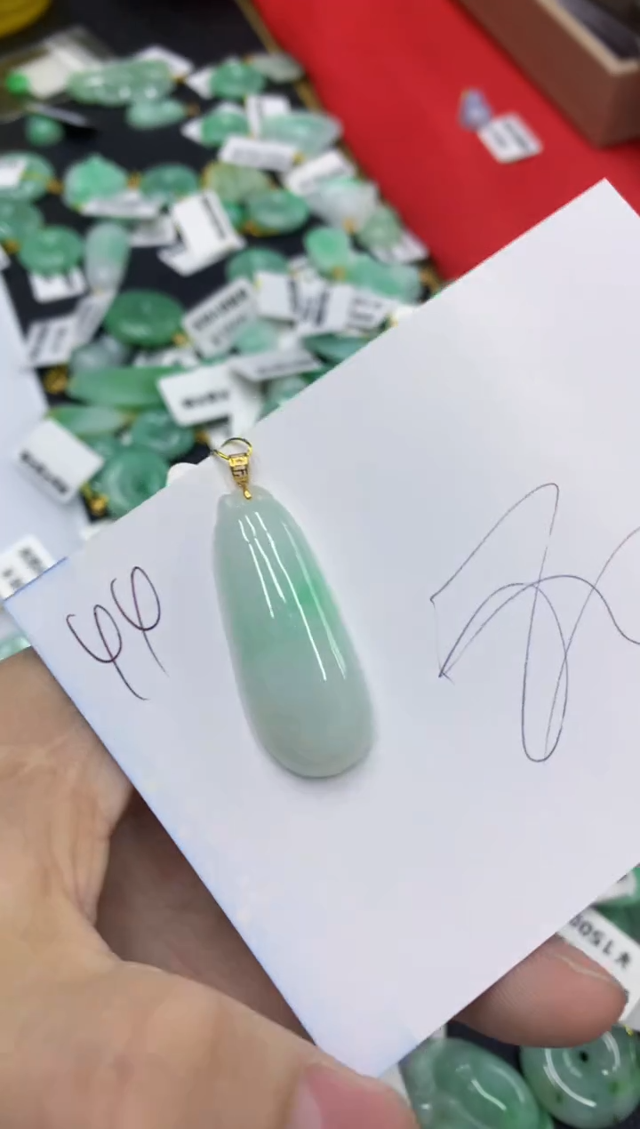【闪购商品】翡翠颈饰18K金镶嵌1111111111
