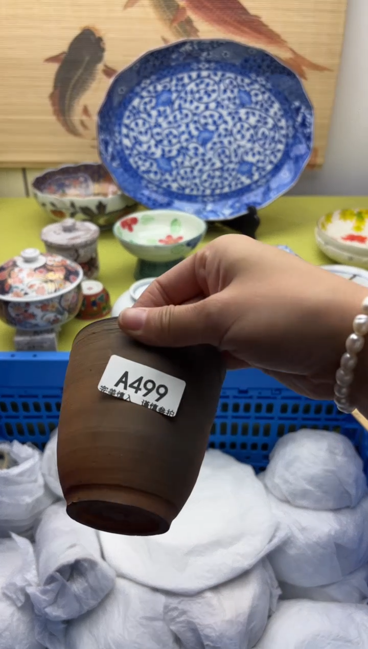 瓷片朱****祥499                      