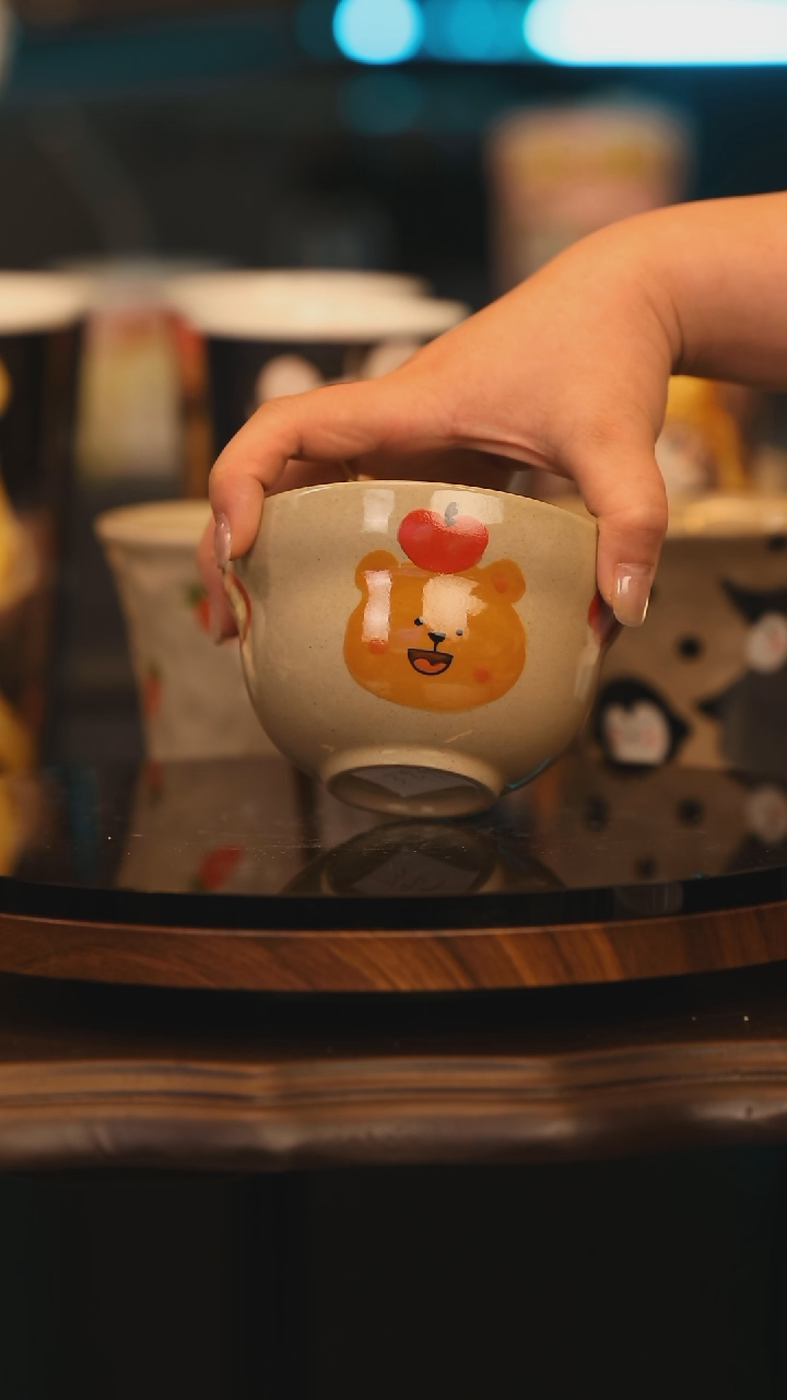 【闪购商品】摆件景德镇釉下彩绘设计师款陶瓷