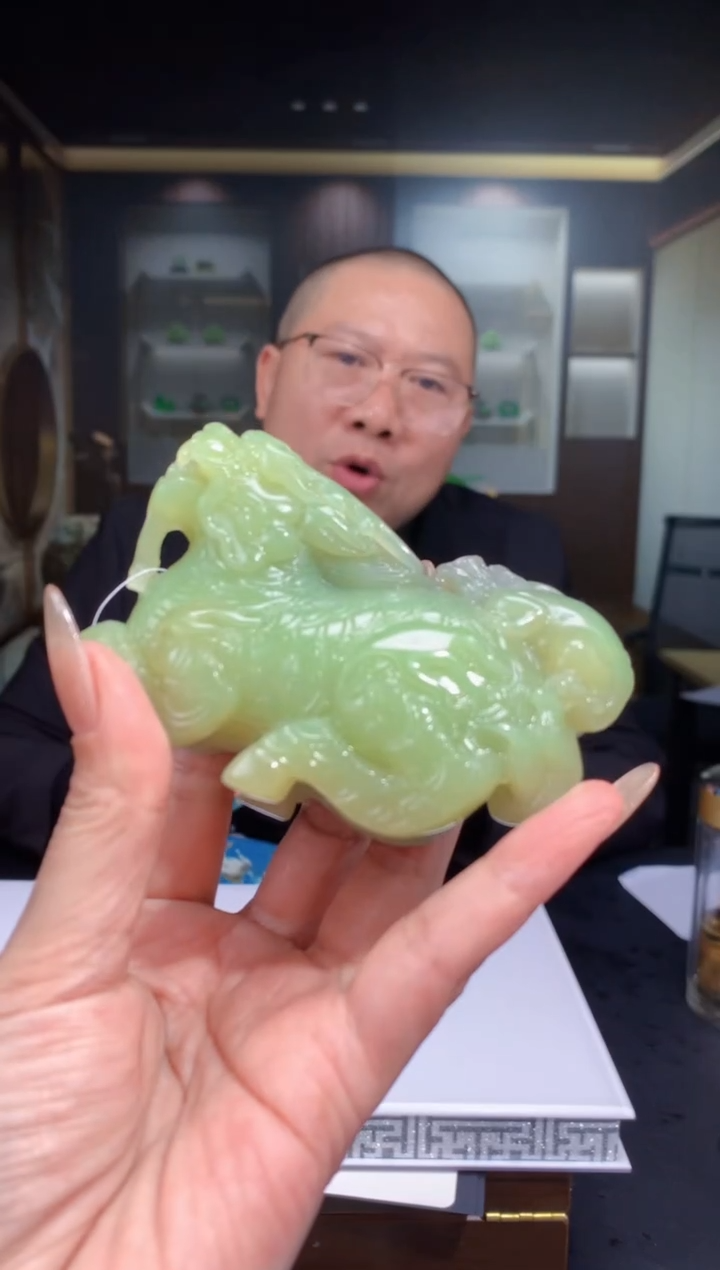 【闪购商品】定制和田玉Boss阳天然和田玉（拍一发一）