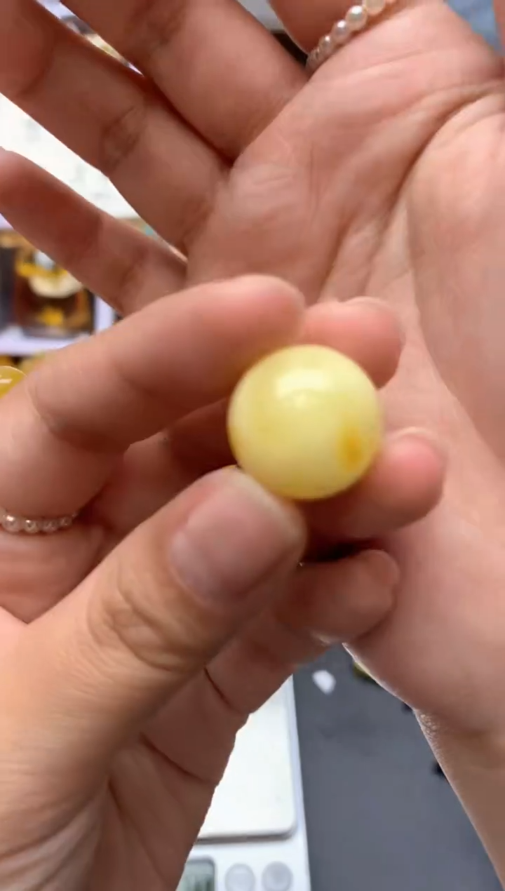 【闪购商品】琥珀珠宝奇石未镶嵌019琥珀蜜蜡花粉有纹小坑介意勿拍