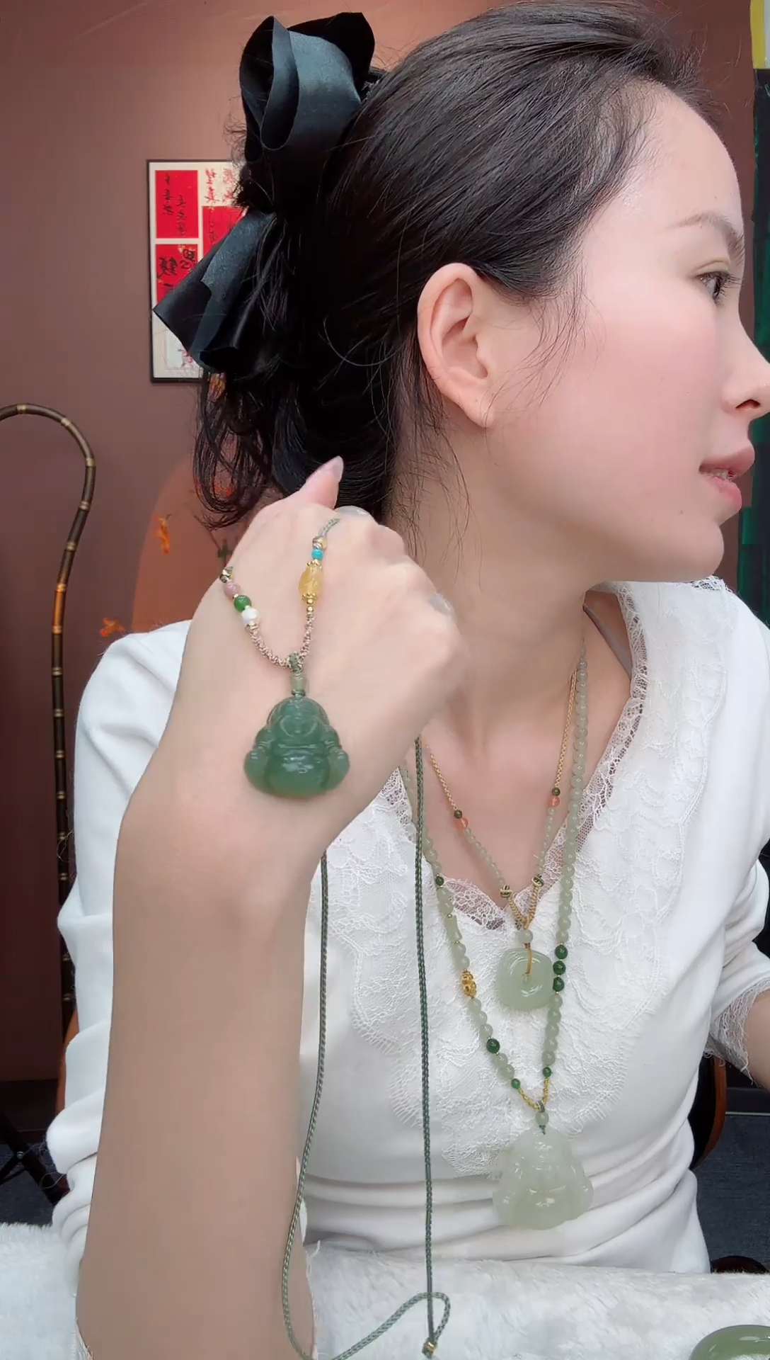 吊坠(赠链)未镶嵌和田玉卡25mm手雕厚装佛公吊坠多样性发一件