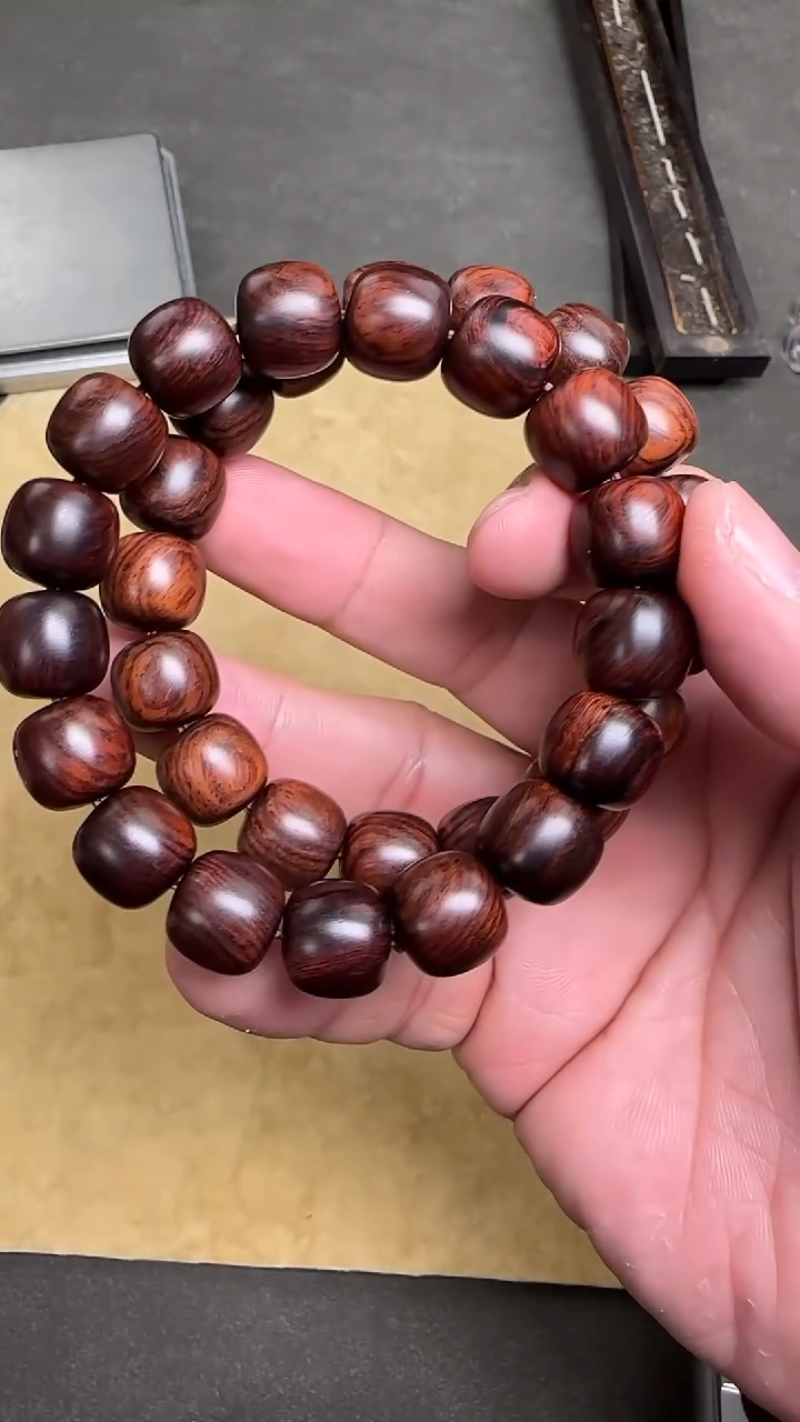 【闪购商品】黄花梨/降香黄檀手串/手链12x13沉水黄花梨