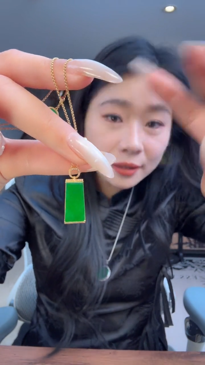 吊坠(不含链)18K金镶嵌翡翠天然缅甸A货翡翠18K吊坠