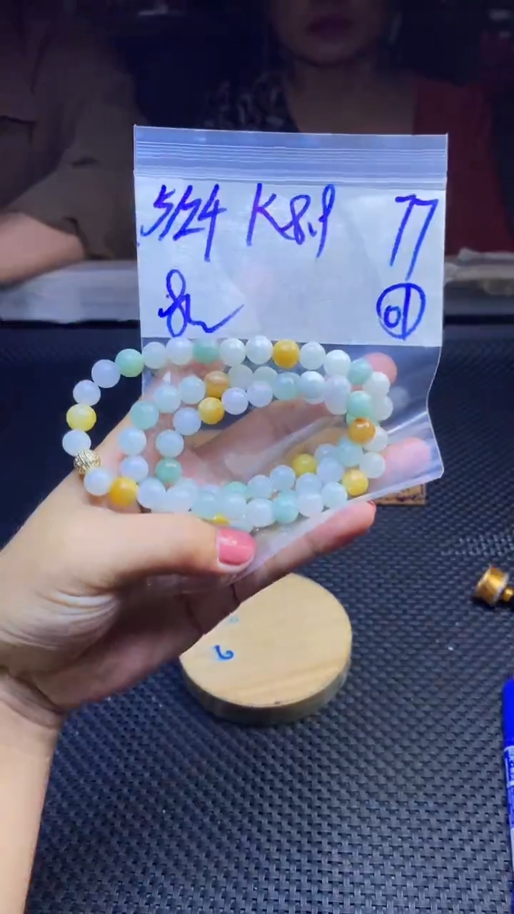 定制翡翠未镶嵌天然缅甸A货翡翠，多样性发货只发其一