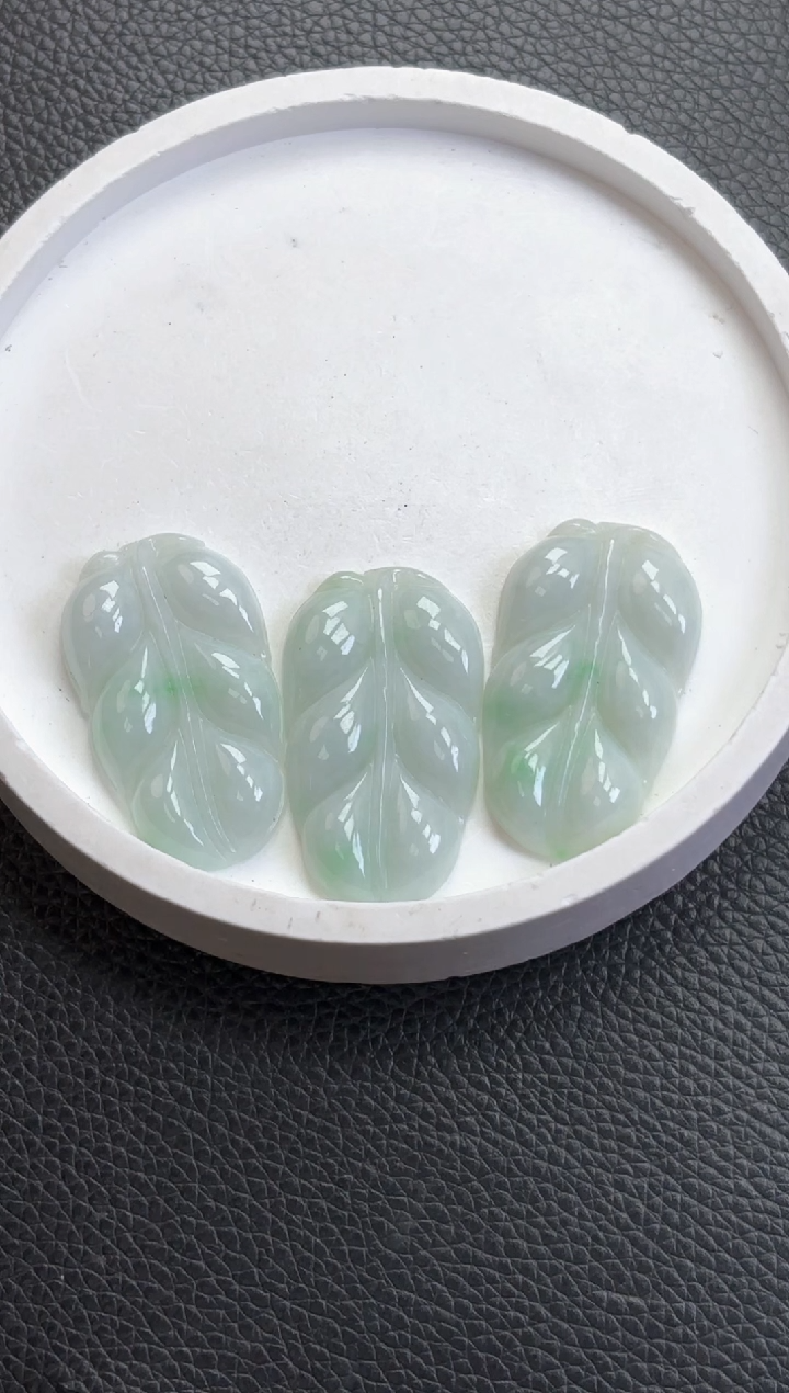 【闪购商品】翡翠颈饰未镶嵌K733-836 叶子多样性发一