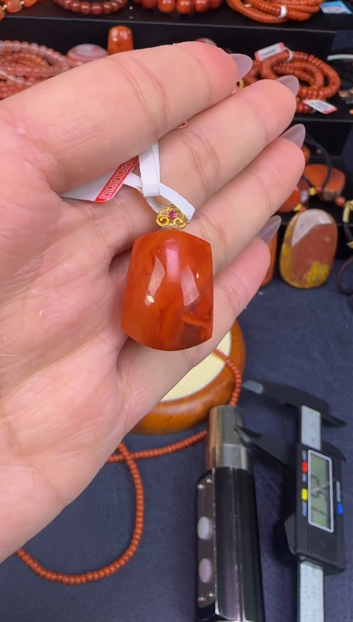 【闪购商品】南红玛瑙手链未镶嵌原矿无优化南红吊坠多样性发1