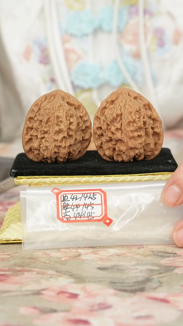把件文玩核桃小*子赵喜满南将石