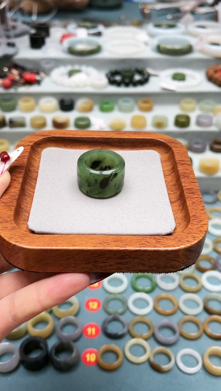 【闪购商品】和田玉戒指未镶嵌16号