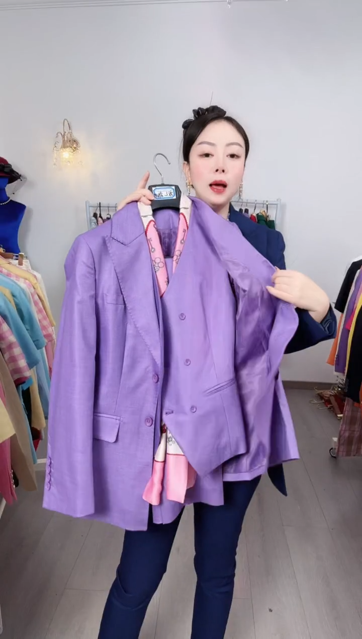 衣服+马甲L码 裤子M码（默认微瑕、不退不换）