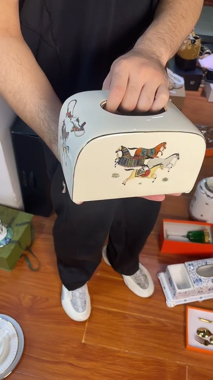 杯鸿辉家品牌瓷器，京东包邮！