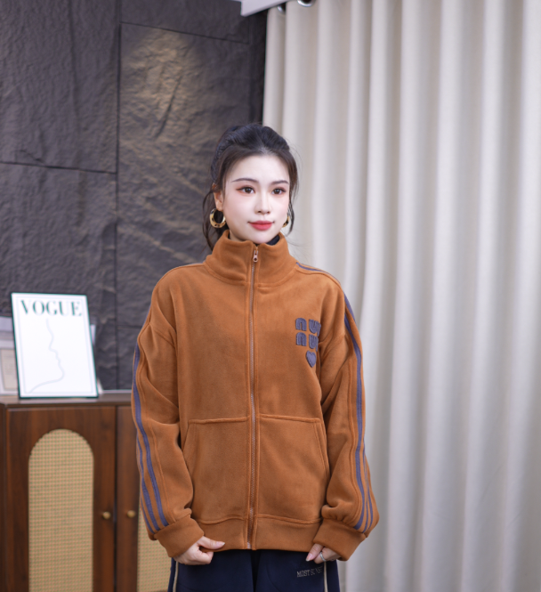 【加厚外套】冬季新款休闲宽松小立领侧拼条拉链百搭加绒运动外套女