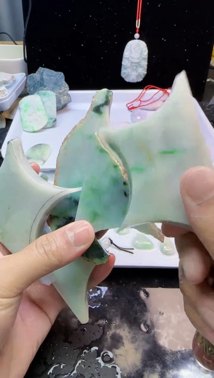 颈饰未镶嵌翡翠027天然A货翡翠