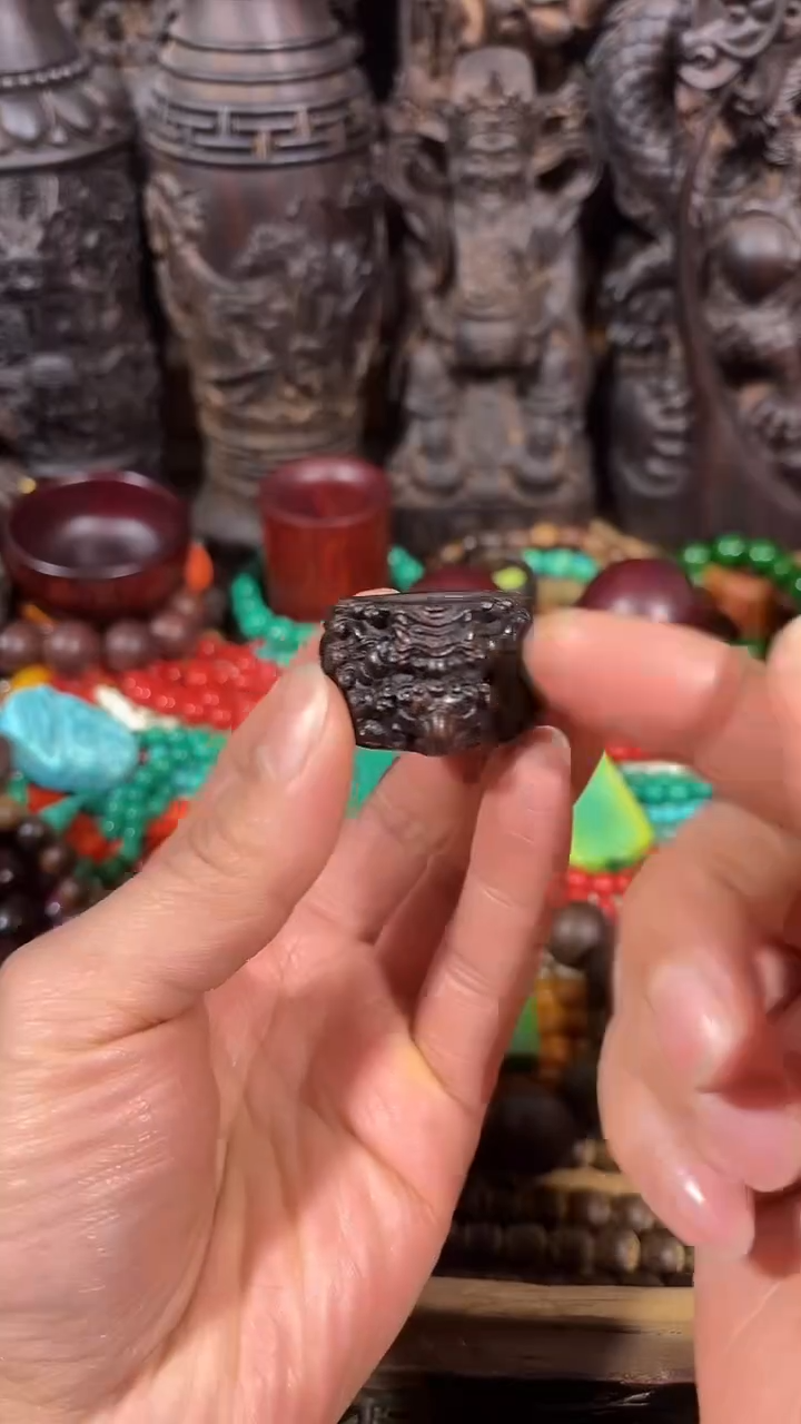 【闪购商品】织绣如图所示闪购链接