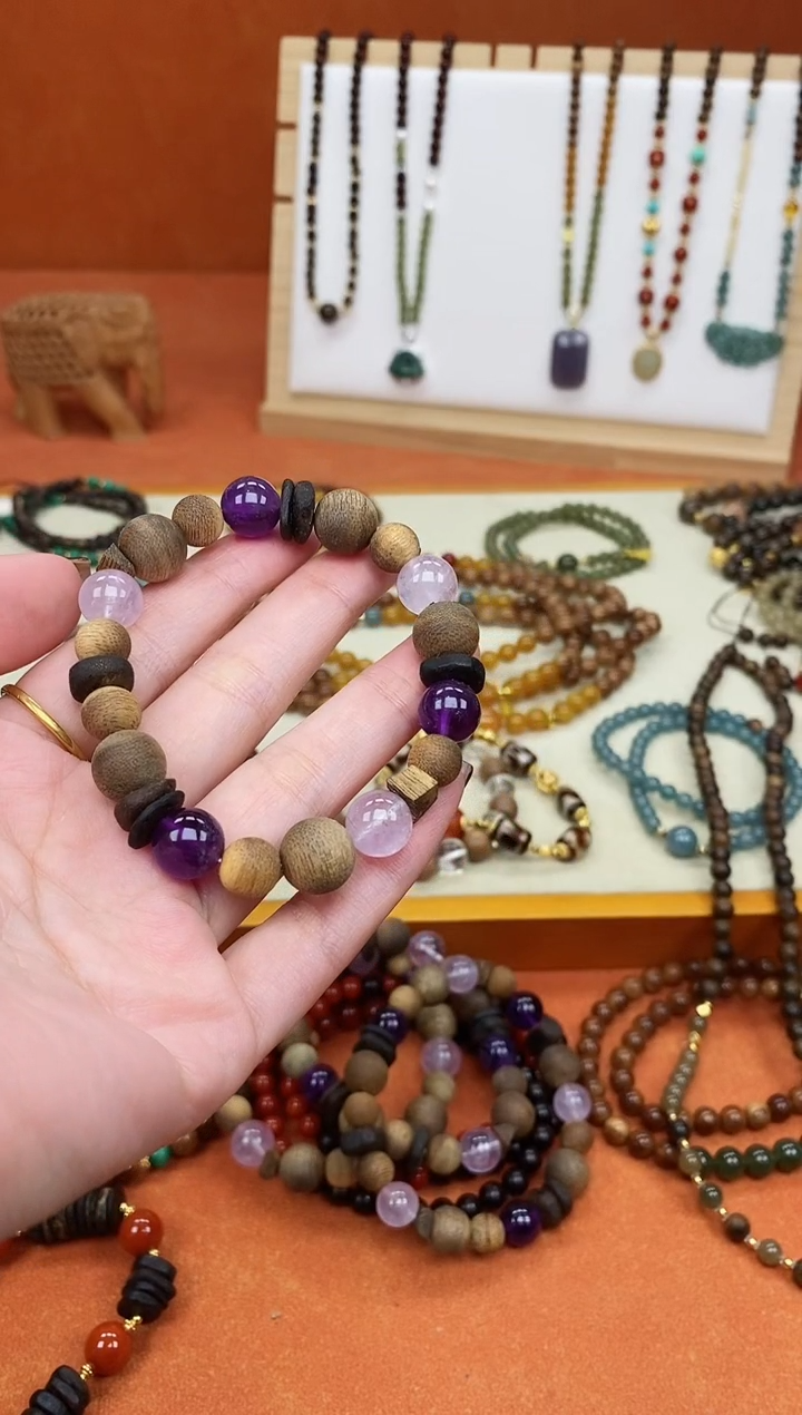 手串檀香木未镶嵌莺歌绿紫水单圈手串