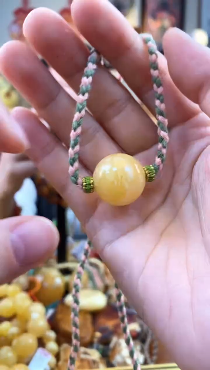 【闪购商品】琥珀颈饰未镶嵌吊坠 微微瑕