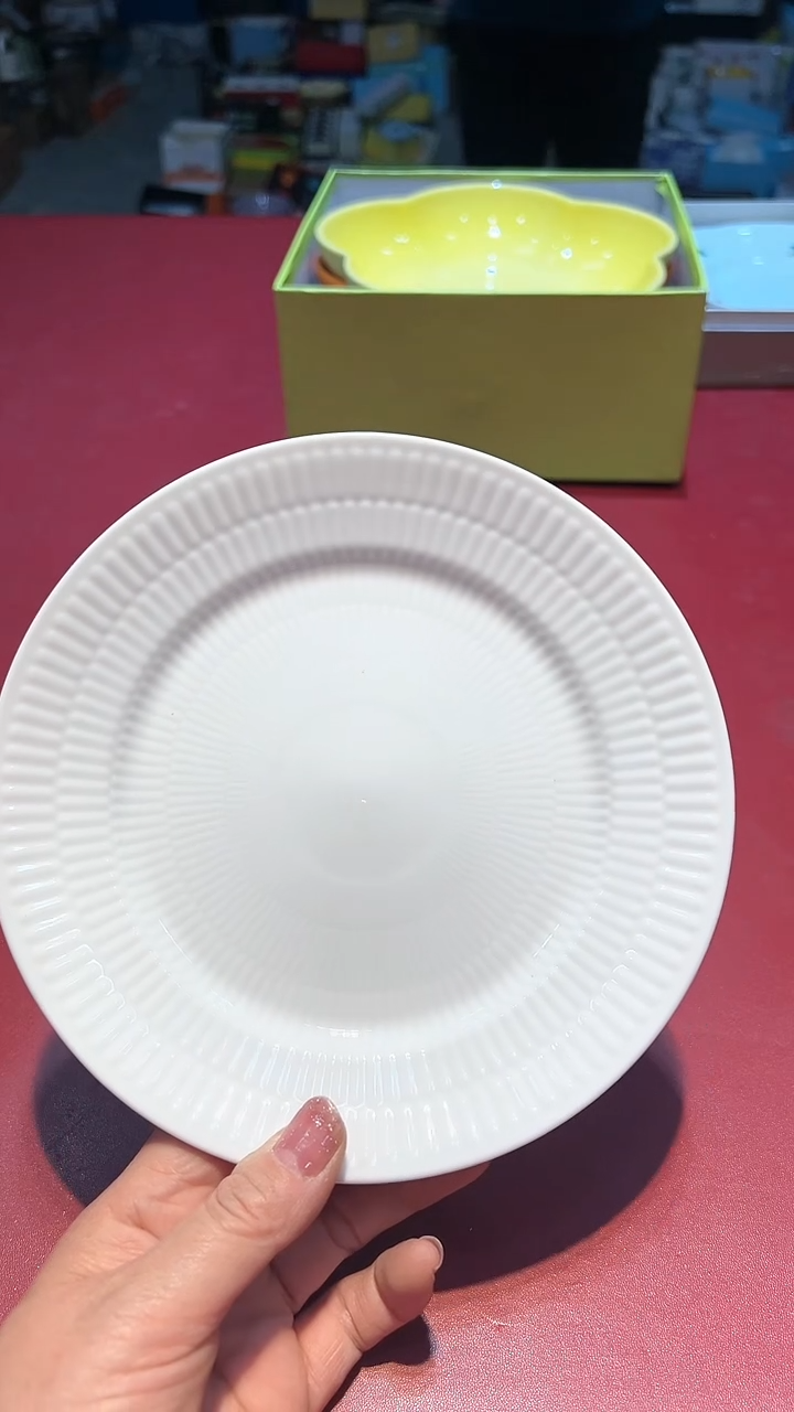 【闪购商品】瓷片锅碗瓢盆一件不剩