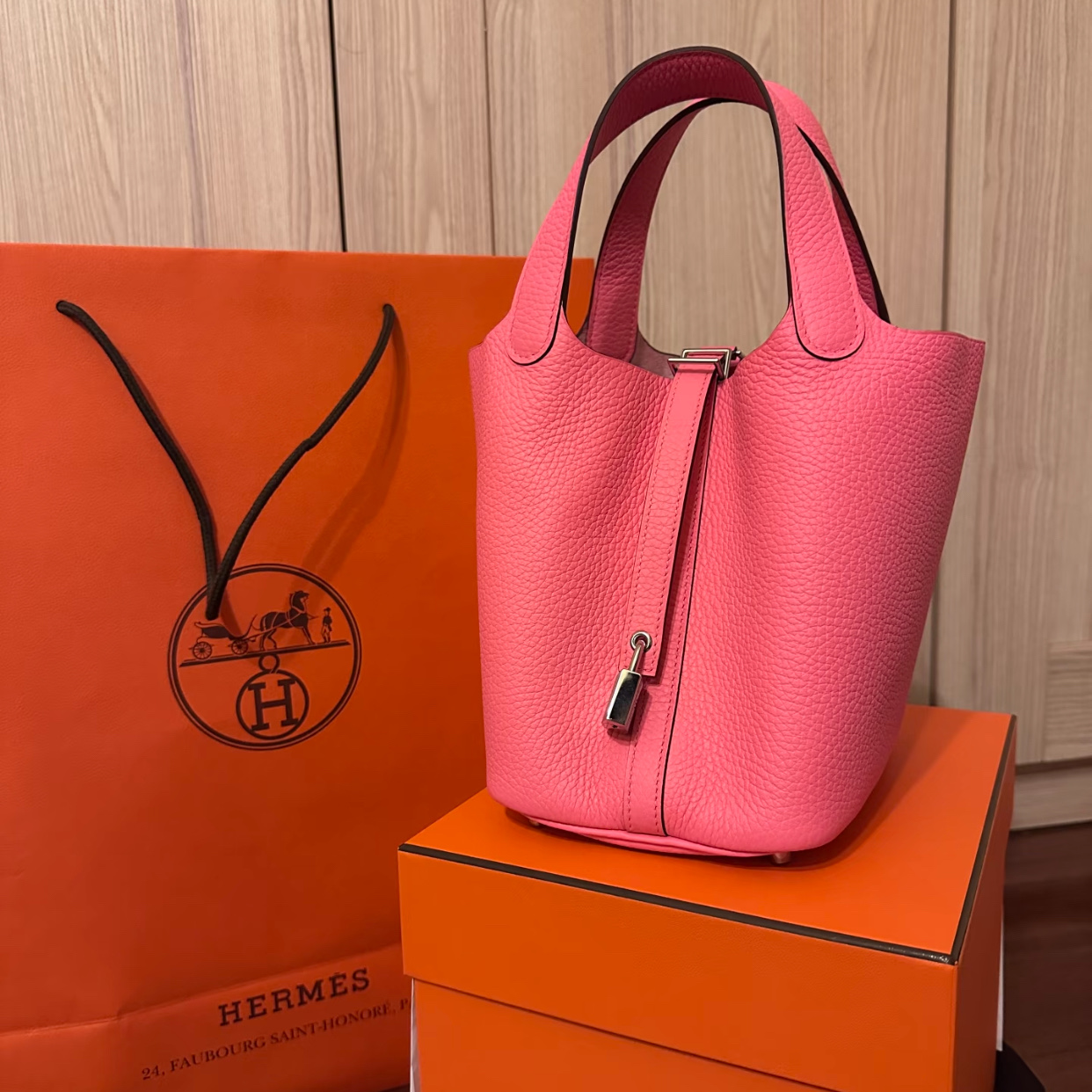 95新 Hermes/爱马仕 代卖服务！粉色银扣菜篮子包18  18488049