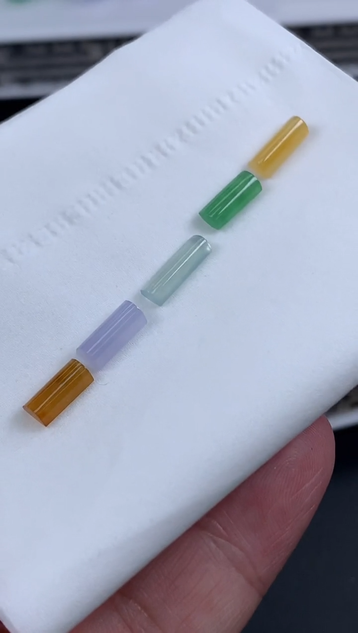 【闪购商品】定制翡翠未镶嵌多样性发一套