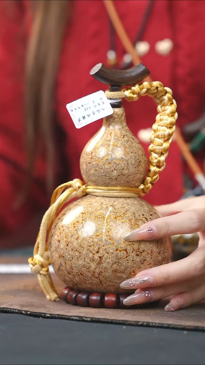 【闪购商品】WK321漆艺酒葫芦不包手串及旋转底座