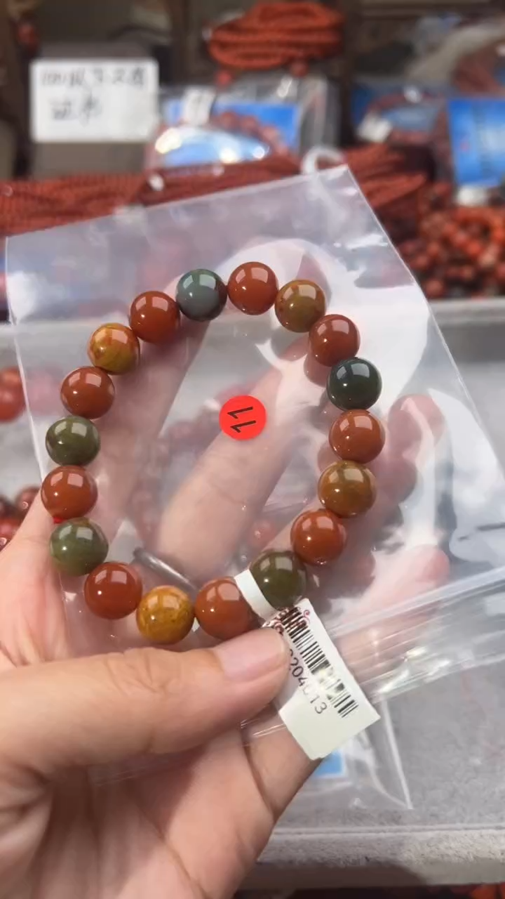 南红玛瑙手串未镶嵌11+