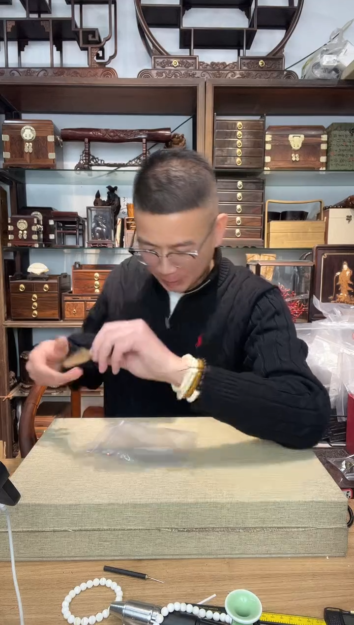 乌木类书架841角随形刮板