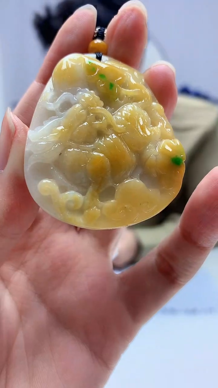 【闪购商品】定制翡翠未镶嵌4688zm-毛货挂件麒麟127