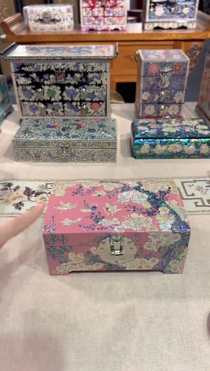 【闪购商品】鱼锁满贝弘贝雅螺钿漆器文化馆