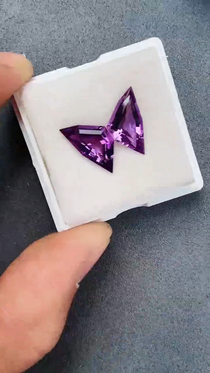 【闪购商品】紫晶笔搁未镶嵌裸石