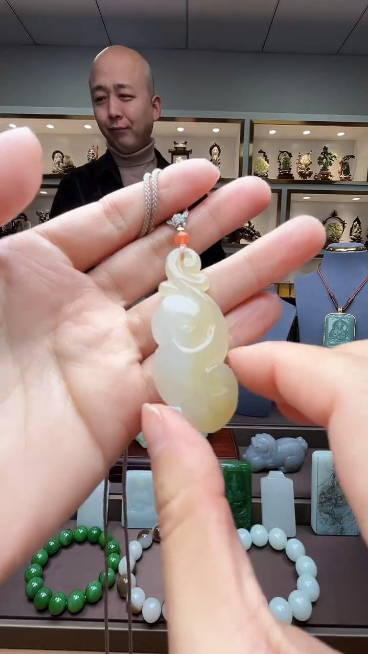 【闪购商品】和田玉颈饰未镶嵌苏