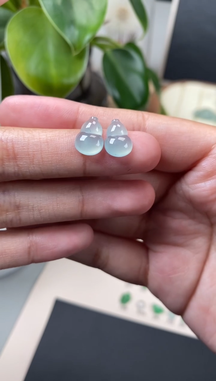 【闪购商品】翡翠颈饰未镶嵌翡翠冰晴葫芦