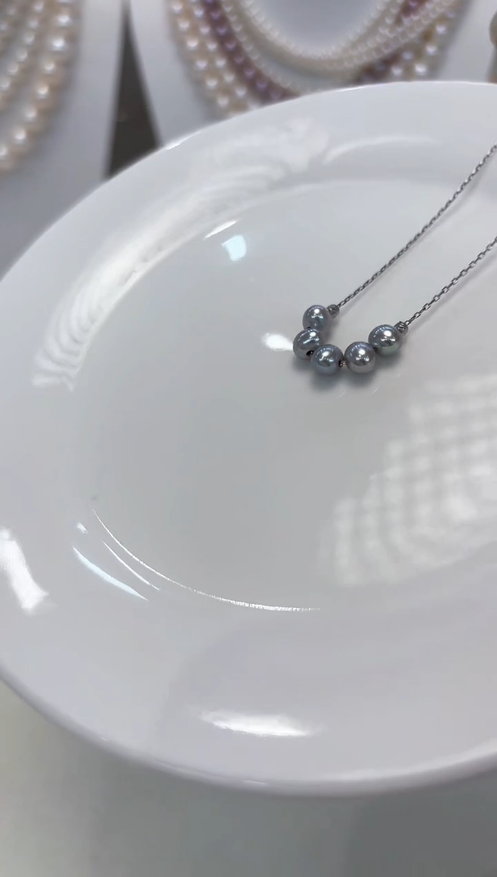 【闪购商品】淡水珍珠颈饰银S925镶嵌真多麻色微笑链无核