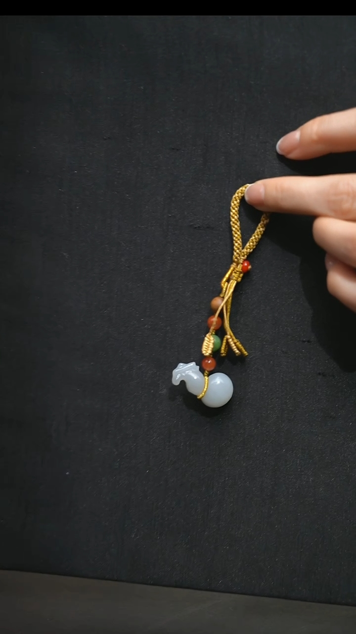 未镶嵌和田玉包链未镶嵌 和田玉 包链