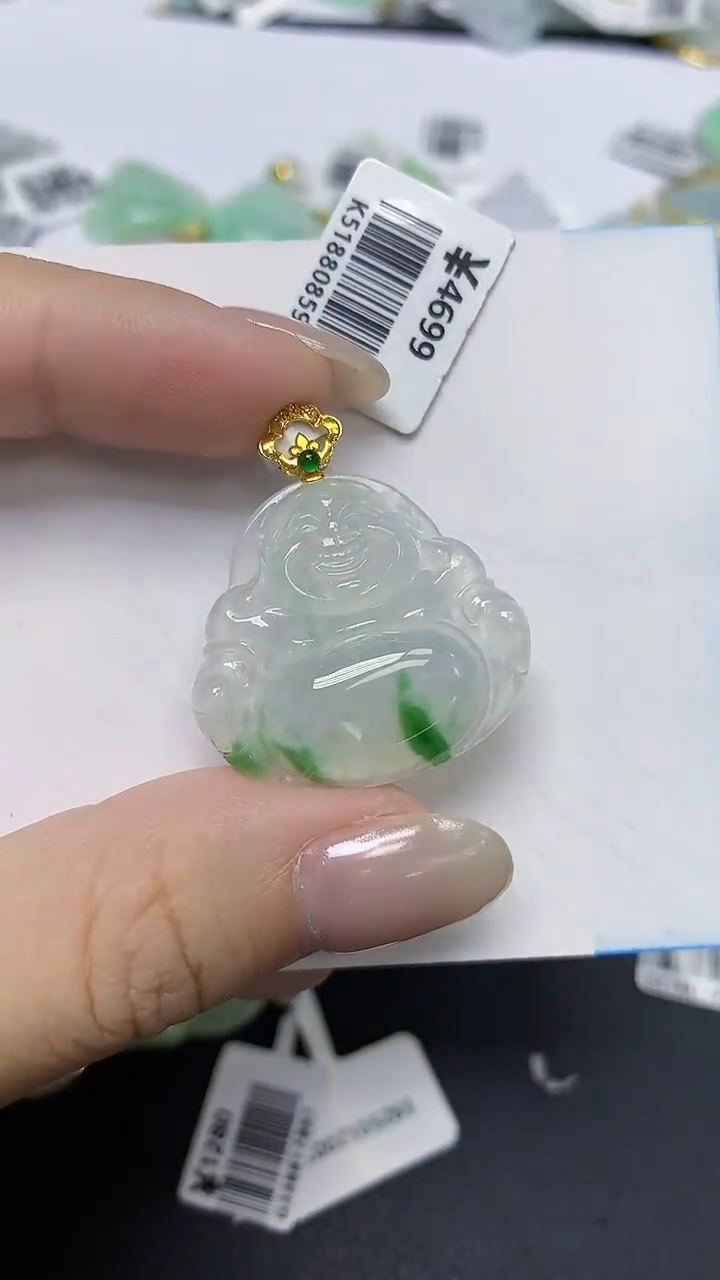翡翠18K金镶嵌颈饰天然缅甸翡翠A货