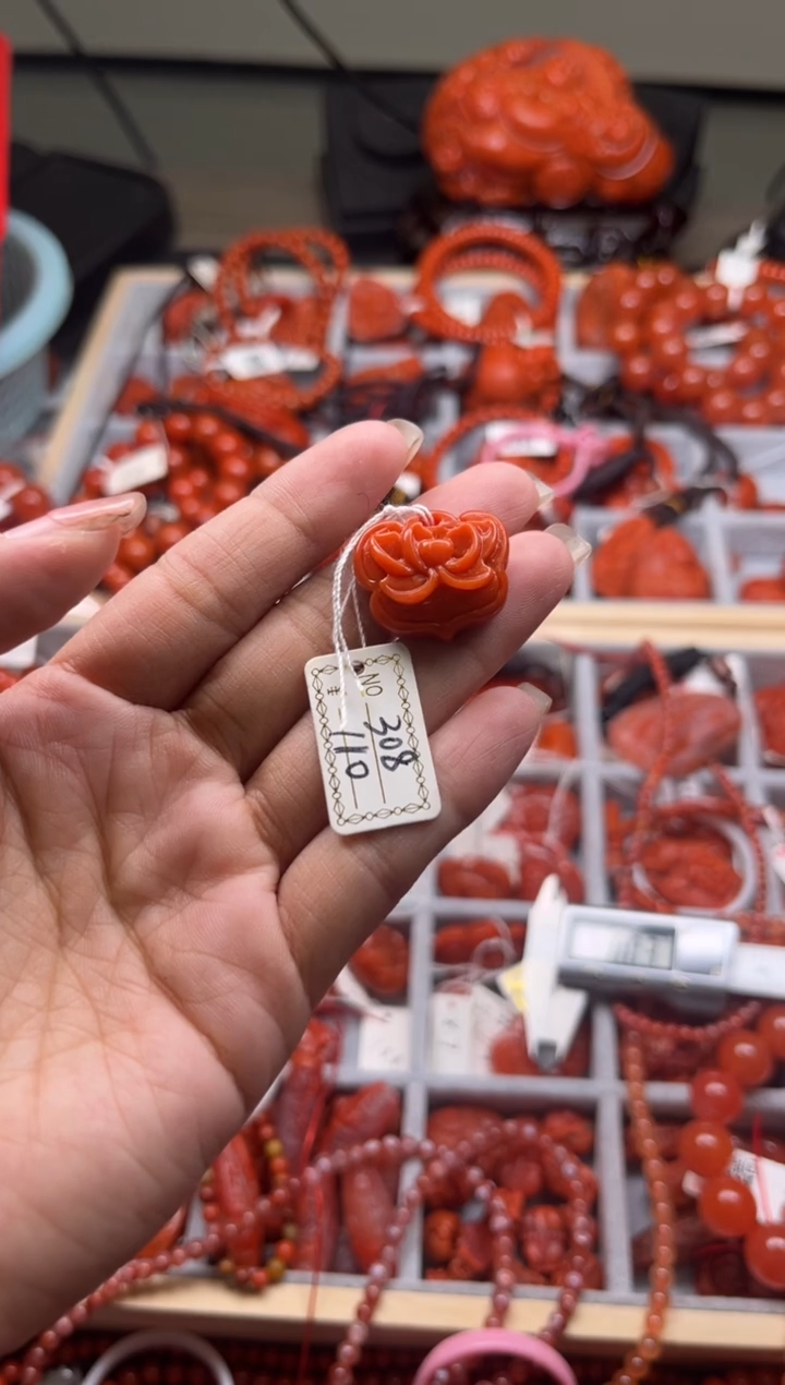 【闪购商品】南红玛瑙珠宝奇石未镶嵌308