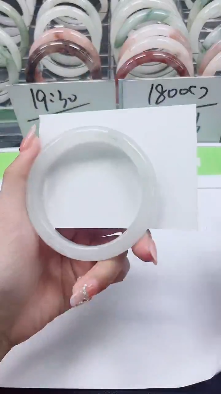 【闪购商品】石英质玉手镯未镶嵌A57-59/60