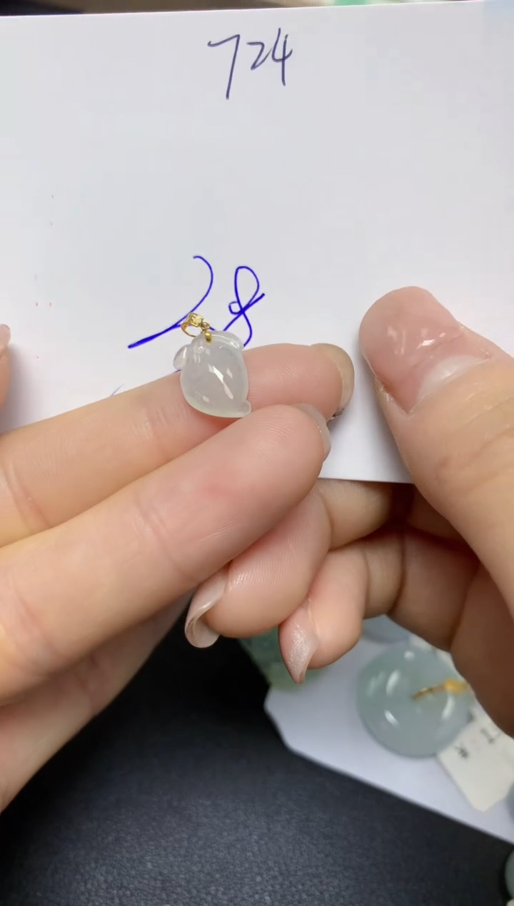 【闪购商品】翡翠挂件18K金镶嵌 天然翡翠A货