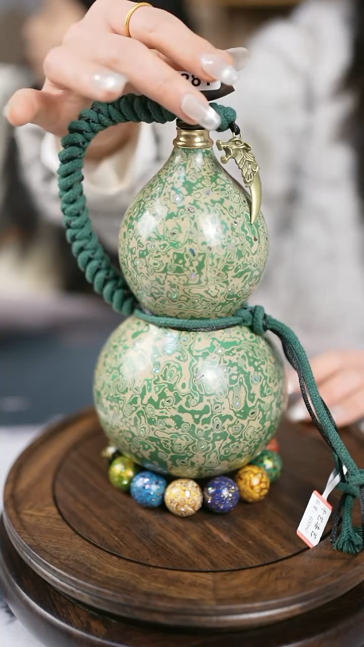 【闪购商品】281精品大漆酒葫芦赠送漏斗底座网兜