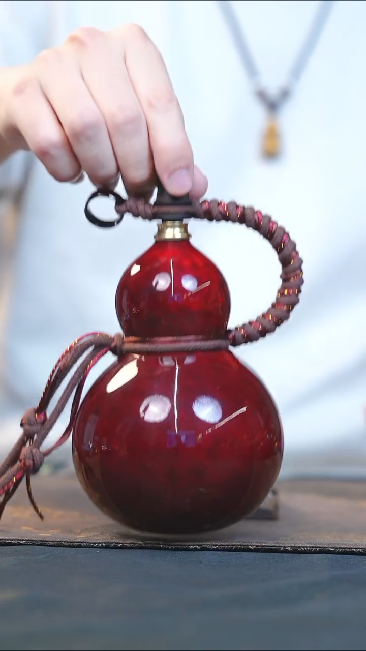 【闪购商品】RT143漆艺酒葫芦不包手串及旋转底座