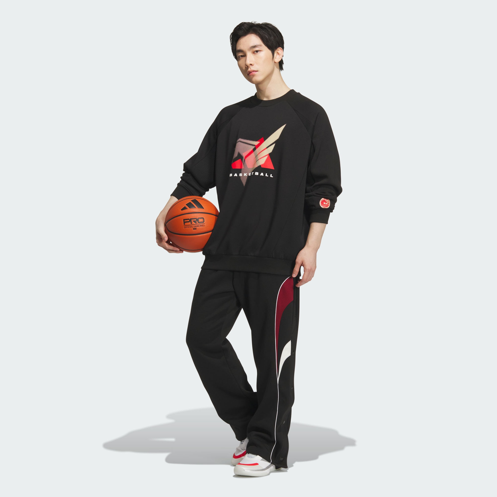 adidas/阿迪达斯新年男款篮球针织加绒运动圆领卫衣套头衫KT0626