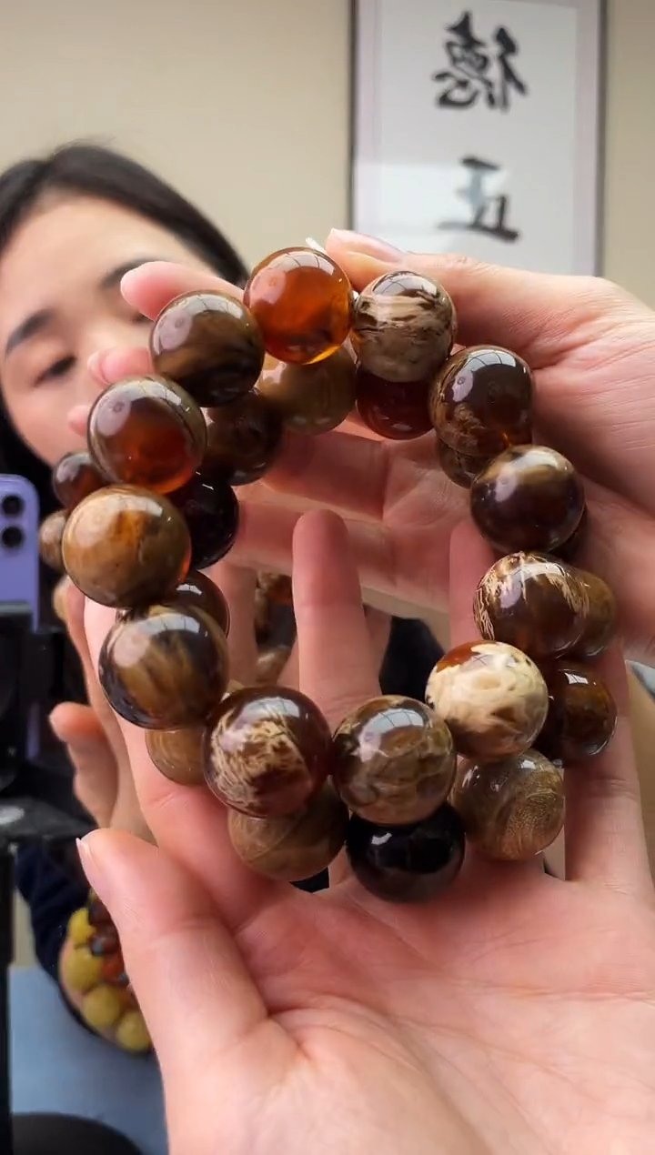 琥珀未镶嵌珠宝奇石T056 20假一罚十多样性发其一